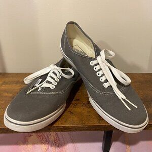 Vans Unisex Shoes   Men 8 Women 9.5
